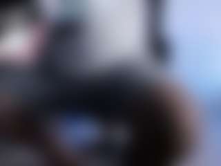 Live cam show with Dravenpeak - Bedroom on StripNow