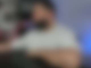 Live-Cam-Show mit Dravenpeak - Uncut auf Camsoda