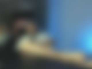 Live cam show with Dravenpeak - Brown Eyes on googirlz