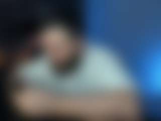 Live cam show with Dravenpeak - Brown Eyes on Latina Girls