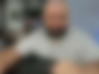 Live cam show with Dravenpeak - Bear on madthumbs