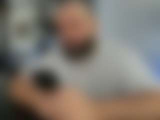 Live cam show with Dravenpeak - Bear on camwithhim.com