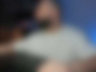 Live cam show with Dravenpeak - Bear on Camsoda