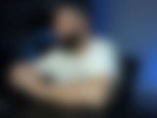 Live cam show with Dravenpeak - English on StripNow