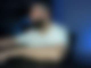 Live cam show with Dravenpeak - Black Hair on Dolls Live
