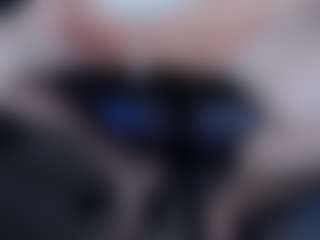 Live cam show with Dravenpeak - Hazel Eyes on Streamer API