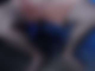 Live cam show with Dravenpeak - Cei on Milfs Live