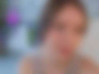 Live cam show with FrancineBritnell - Striptease on camtv