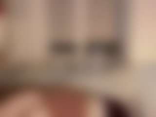 Live cam show with FrancineBritnell - Sexy on studioflirtlive.com