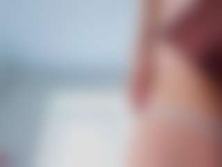 Live cam show with FrancineBritnell - Handjob on Stripli.com