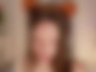 Live cam show with FrancineBritnell - Granny on fapnchat