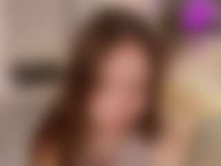 Live cam show with FrancineBritnell - Spanks on livesuperchat.net