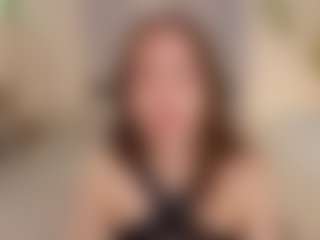 Live cam show with FrancineBritnell - Teen (18+) on SinfulBabes