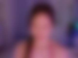 Live cam show with FrancineBritnell - Striptease on slutload