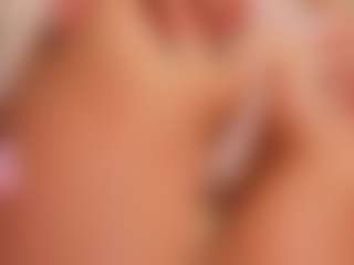 Live cam show with FrancineBritnell - Blue Eyes on Camsoda