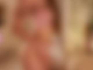 Live cam show with FrancineBritnell - Cute on Dolls Live