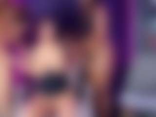 lucyqueenss's Live Sex Cam Show