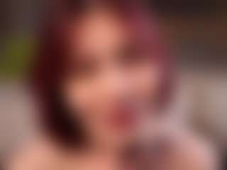 Live cam show with DianaCarriere - Small Tits on hotwifechat.live