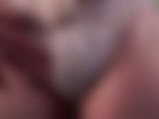 Live cam show with DianaCarriere - Dirty Talk on Hubzter Live