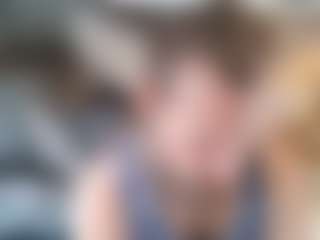 Live cam show with Miller - Beardy on live18s.com