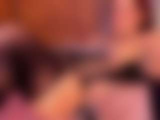 Live cam show with Miia-Hurrem - Camel Toe on TeamSkeetLive