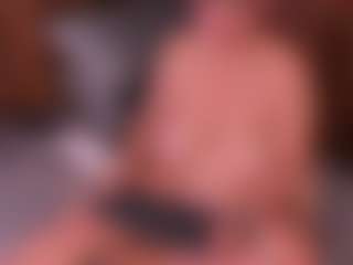Live cam show with Miia-Hurrem - Red Hair MILF on Camsoda
