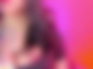 Live cam show with Naomi-Gomez - Aussie on Camsoda
