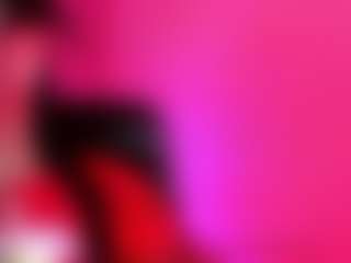Live cam show with Naomi-Gomez - Aussie on Camsoda