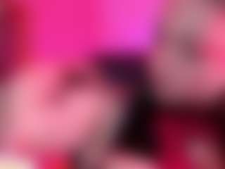 Live cam show with Naomi-Gomez - Aussie on Gym Cam Girls
