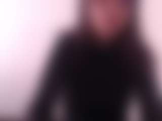 Dominica3's Live Sex Cam Show