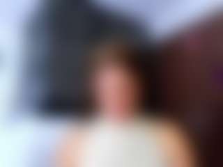 Live cam show with victoriaAleia - Blonde Hair on madthumbs