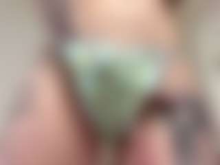 Adeline's Live Sex Cam Show