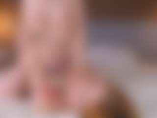 Live cam show with Adeline - Pov on AdultVida.com