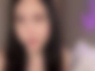 Emilia's Live Sex Cam Show