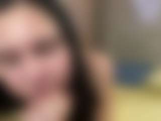 Emilia's Live Sex Cam Show