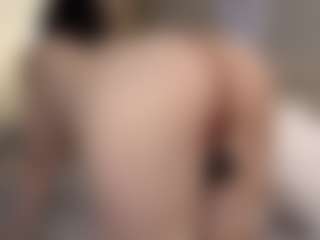Emilia's Live Sex Cam Show