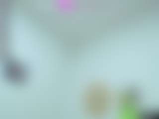 Naomylynch's Live Sex Cam Show