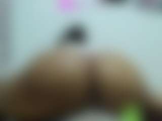 Naomylynch's Live Sex Cam Show