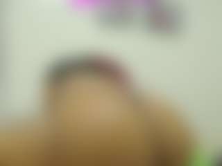Naomylynch's Live Sex Cam Show