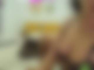 Live cam show with Naomylynch - Lush on luckytryst.com
