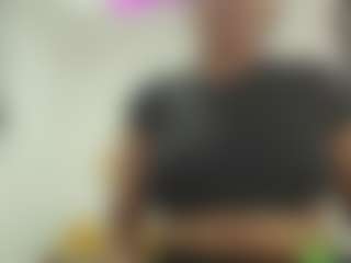 Live cam show with Naomylynch - Brown Eyes on camwithhim.com