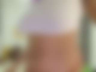 Live cam show with Naomylynch - Natural on parknlotfishbdy