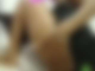 Live cam show with Naomylynch - Ebony on Soda Cam