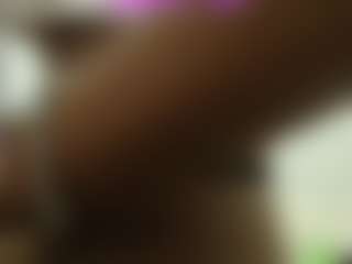 Live cam show with Naomylynch - Cowgirl on madthumbs