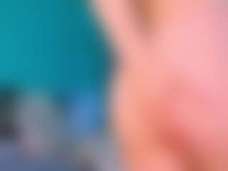 Live cam show with YumiAi - Blowjob on Camsoda