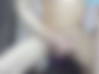chaniesmith69x's Live Sex Cam Show