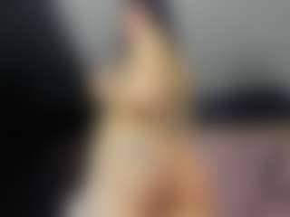 chaniesmith69x's Live Sex Cam Show