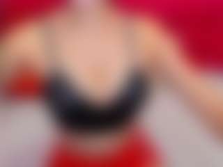 Live cam show with JenniferMunoz - Domination on Camsoda