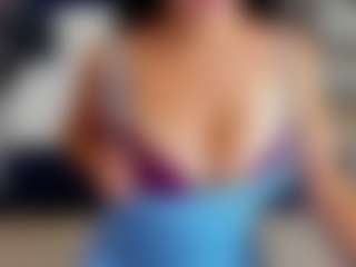 Live cam show with JenniferMunoz - Joi on Camsoda