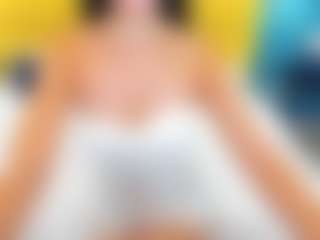 Live cam show with JenniferMunoz - Lean on Camsoda